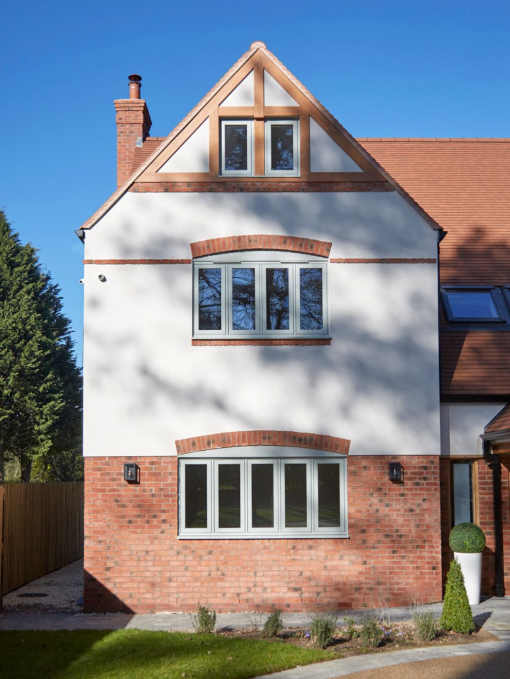 Halo Flush Sash - Key details