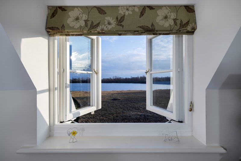 Residence 9 flush sash windows